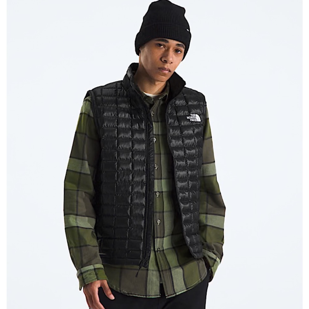 The North Face Men's Thermoball Eco Down Vest In Black Size Small